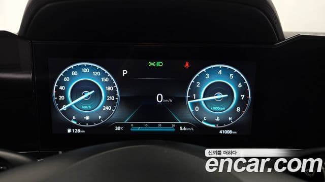 Hyundai Avante 2022 — ფოტო 8/20