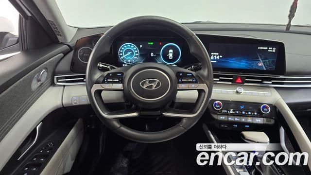 Hyundai Avante 2022 — ფოტო 13/20