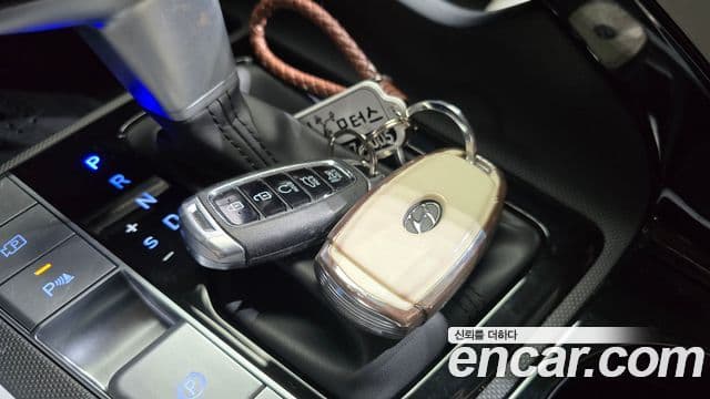 Hyundai Avante 2022 — ფოტო 15/20