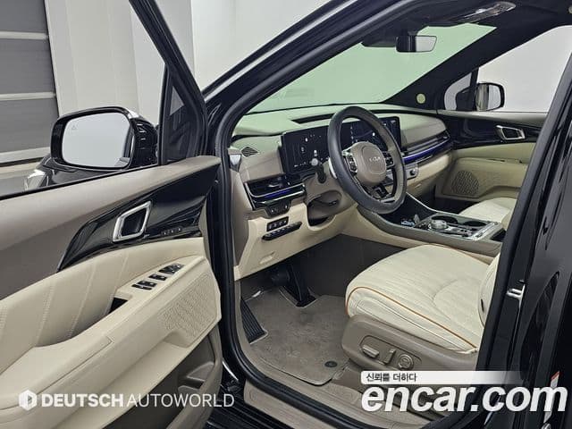 Kia Carnival 2024 — Фото 11/20