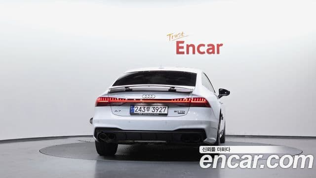 Audi A7 2023 — ფოტო 16/20