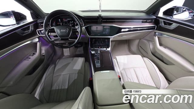 Audi A7 2023 — ფოტო 8/20