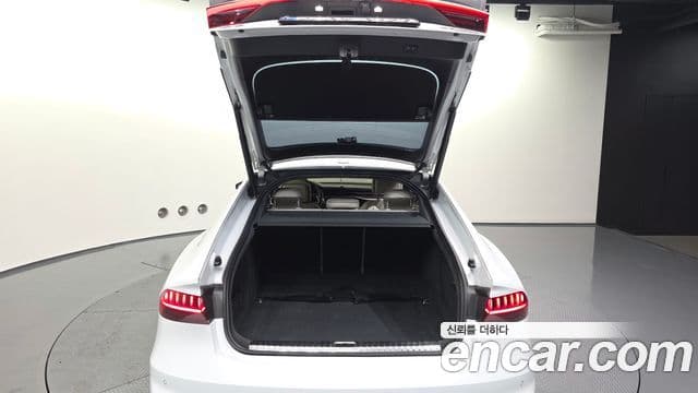 Audi A7 2023 — ფოტო 5/20