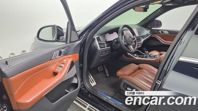 BMW X7 2021 — Photo 1/20