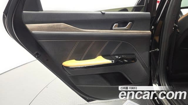 Kia K5 2021 — Photo 3/32