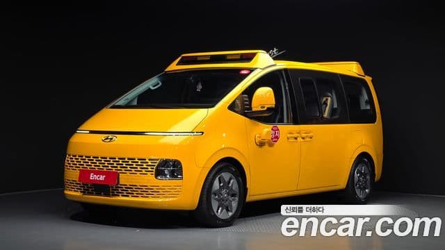 Hyundai Staria 2022 — Şəkil 1/20