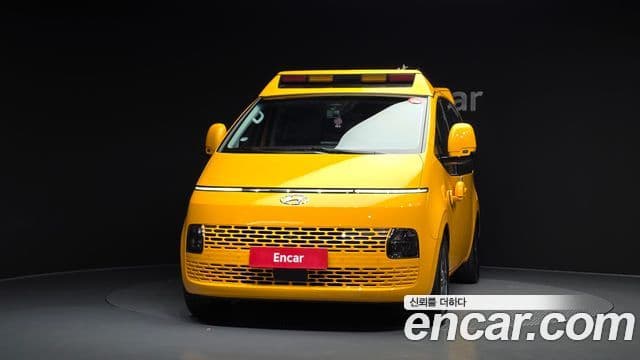 Hyundai Staria 2022 — Şəkil 3/20
