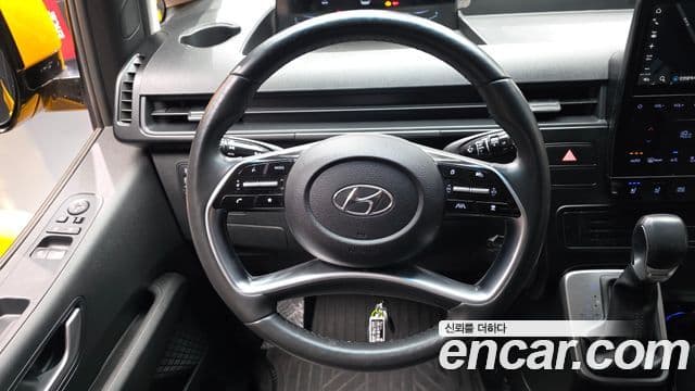 Hyundai Staria 2022 — Şəkil 13/20