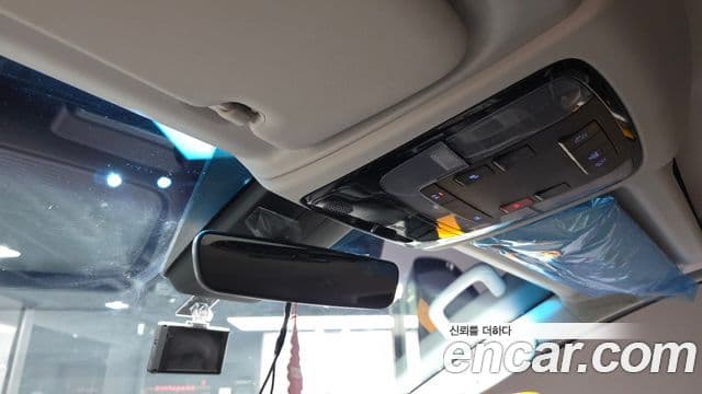 Hyundai Staria 2022 — Şəkil 17/20