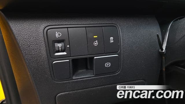 Hyundai Staria 2022 — Şəkil 18/20