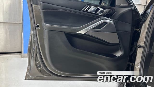 BMW X6 2023 — Şəkil 13/20