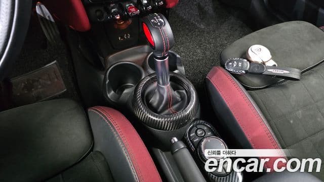 Mini Cooper S 2018 — Şəkil 9/20