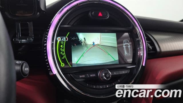 Mini Cooper S 2018 — Şəkil 16/20