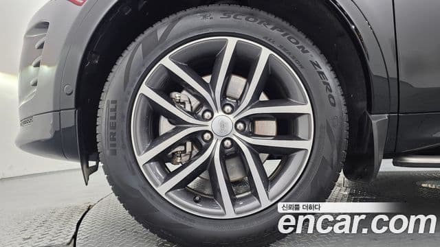 Land Rover Discovery Sport 2024 — ფოტო 5/20