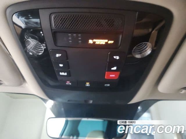 Kia Carnival 2023 — Şəkil 12/19