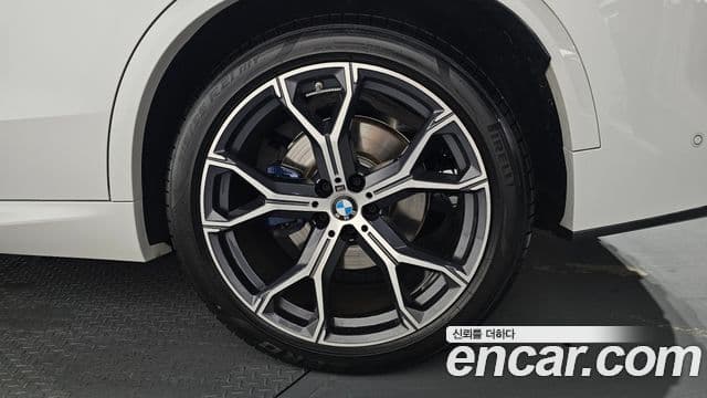 BMW X5 2025 — Photo 33/35