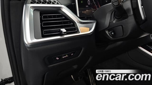 BMW X5 2025 — Photo 20/35