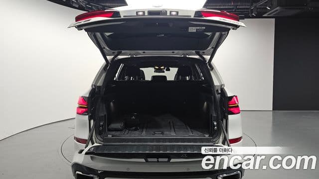 BMW X5 2025 — Photo 34/35