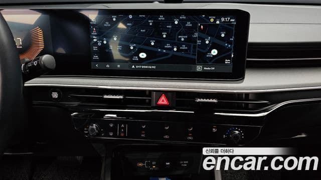 Kia K5 2025 — ფოტო 14/20