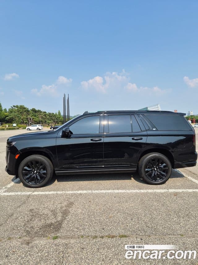Cadillac Escalade 2022 — Şəkil 4/17