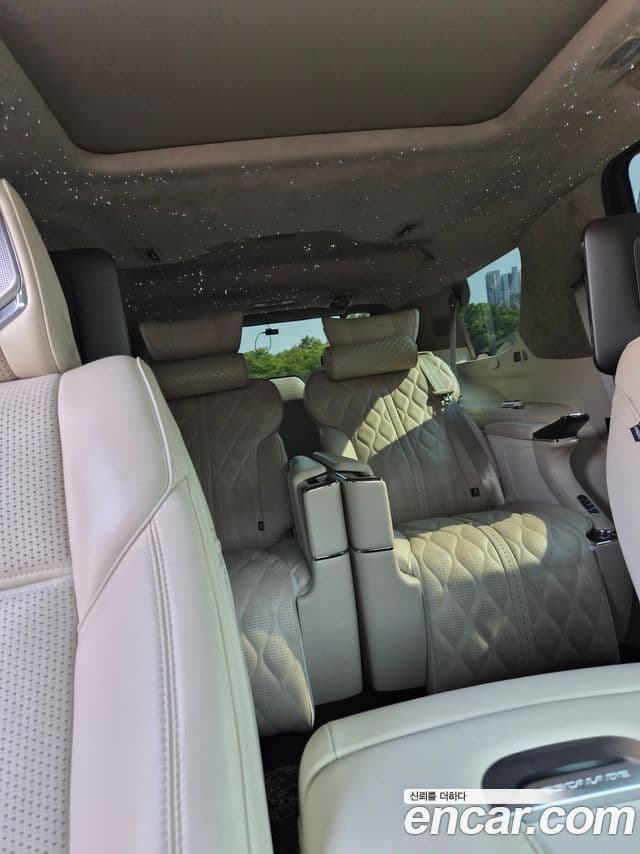 Cadillac Escalade 2022 — Şəkil 14/17