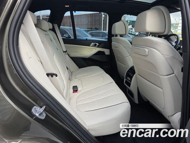 BMW X5 2025 — ფოტო 10/20