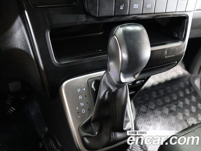 Hyundai Staria 2022 — Şəkil 6/20
