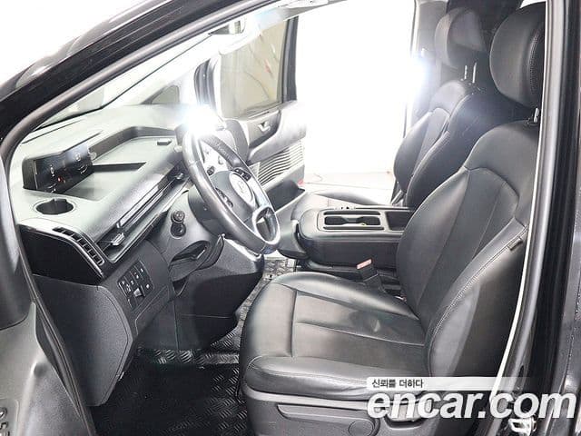 Hyundai Staria 2022 — Şəkil 14/20