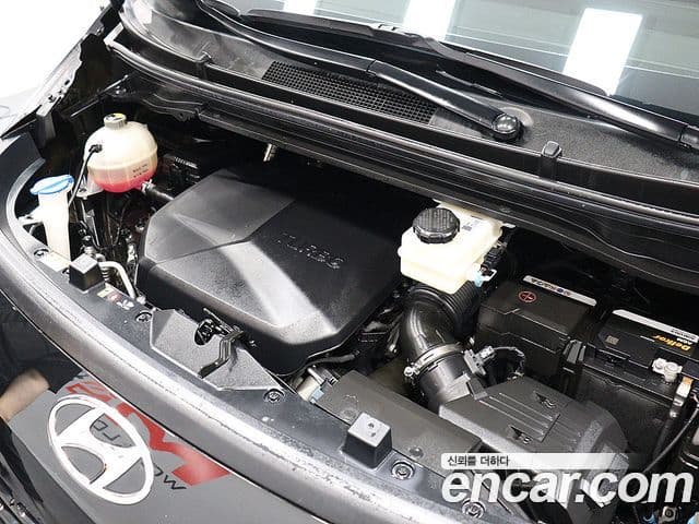Hyundai Staria 2022 — Şəkil 18/20