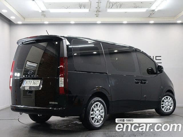 Hyundai Staria 2022 — Şəkil 2/20