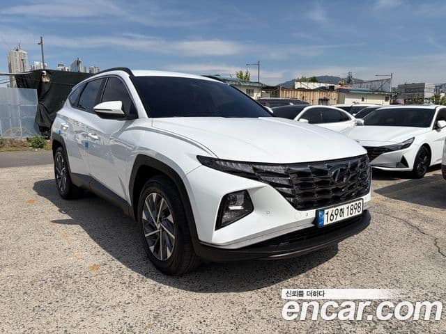 Hyundai Tucson Hybrid 2022 — Photo 4/20