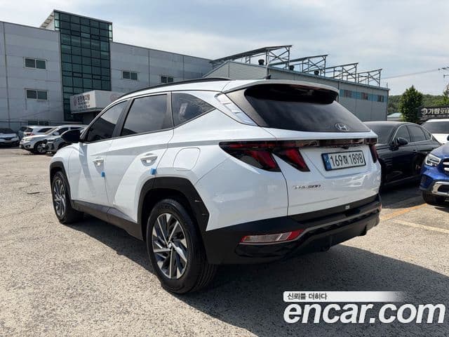 Hyundai Tucson Hybrid 2022 — Photo 20/20