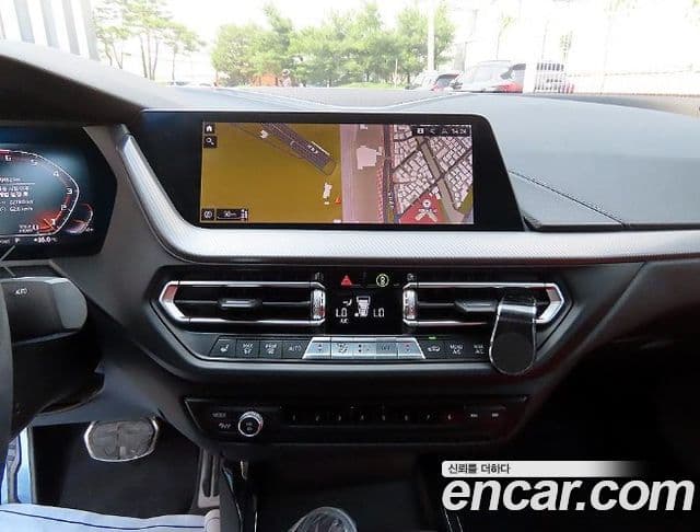 BMW 2 Series Gran Coupe 2021 — Фото 14/20