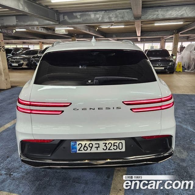 Genesis GV70 2026 — Şəkil 3/20