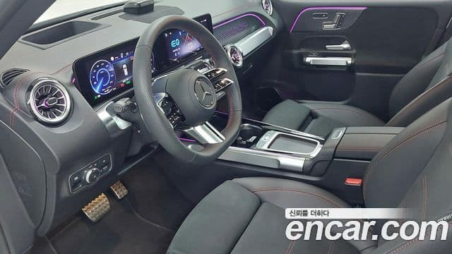 Mercedes-Benz EQB 2025 — ფოტო 13/20