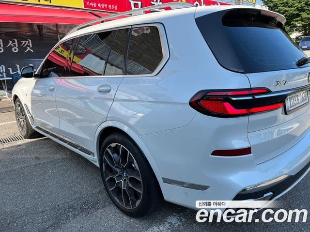BMW X7 2025 — Photo 5/20