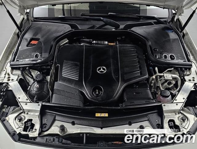 Mercedes-Benz CLS-Class 2021 — Фото 19/20