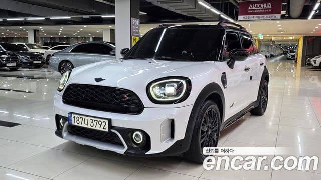 Mini Cooper S Countryman 2023 — Şəkil 1/17