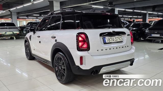Mini Cooper S Countryman 2023 — Şəkil 5/17