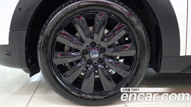 Mini Cooper S Countryman 2023 — Şəkil 16/17