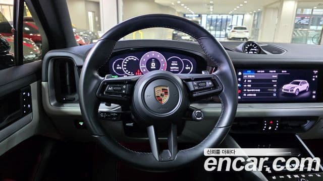 Porsche Cayenne 2023 — Şəkil 19/20