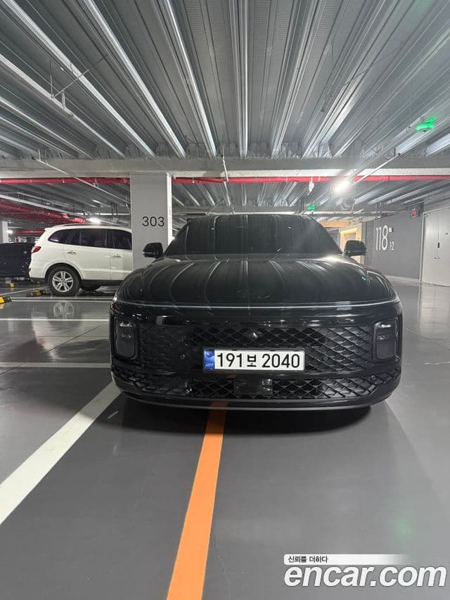 Hyundai Grandeur Hybrid 2022 — Photo 2/2
