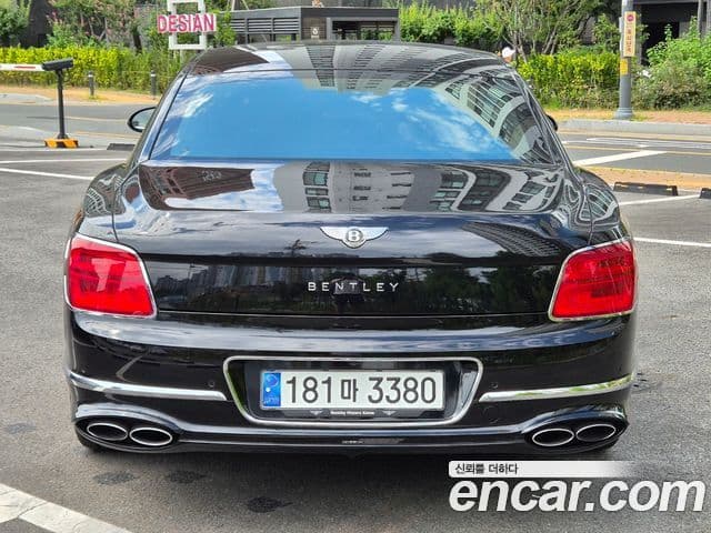 Bentley Flying Spur 2023 — Şəkil 4/20