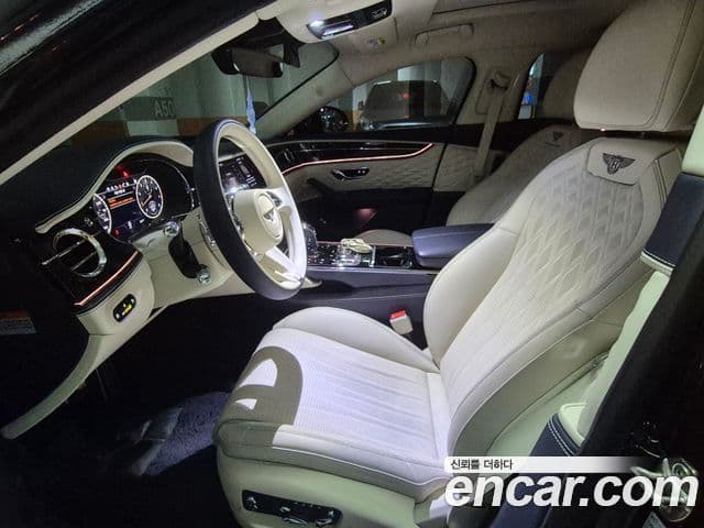Bentley Flying Spur 2023 — Şəkil 7/20