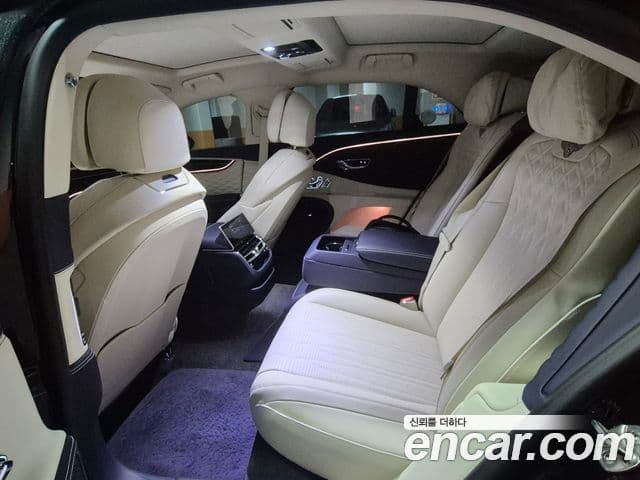 Bentley Flying Spur 2023 — Şəkil 8/20