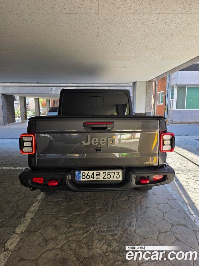 Jeep Gladiator 2020 — Şəkil 6/17