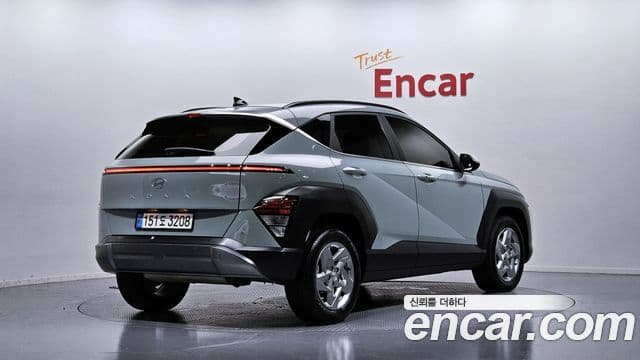 Hyundai Kona 2023 — ფოტო 1/20