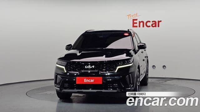 Kia Sorento 2022 — Фото 3/20