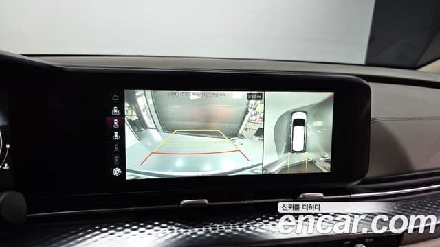 Kia Carnival 2022 — ფოტო 15/20