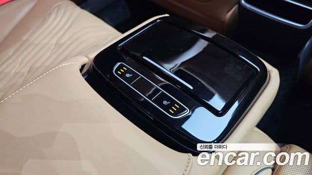 Genesis G80 2023 — Şəkil 24/30